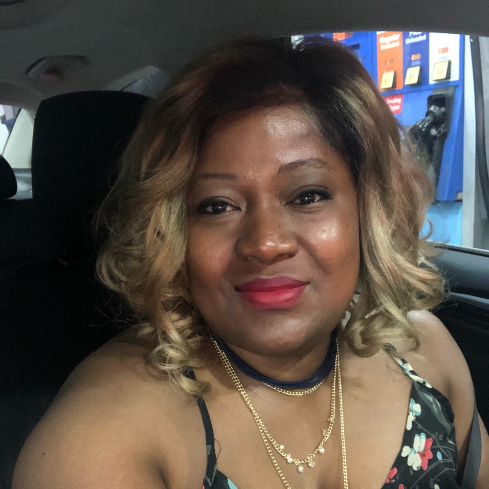 Meet your Posher, Sheila